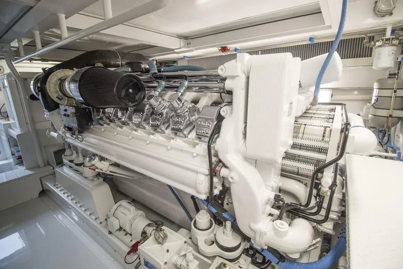 Slide: The Image of Merritt Yachts 80 Sportfish 2000 - 58