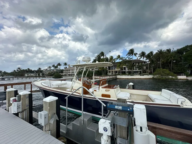 Slide: The Image of Hinckley Yachts Talaria 29 C 2002 - 4