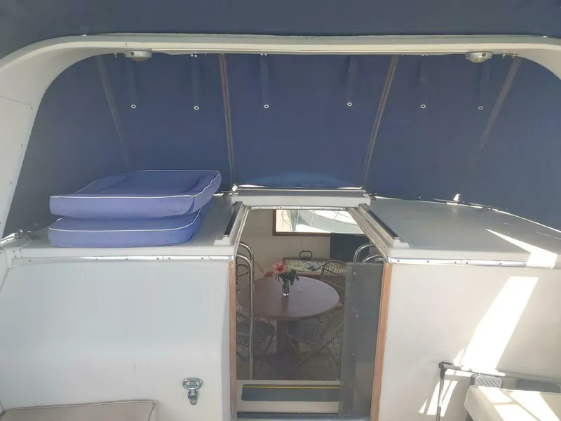 Slide: The Image of Californian 5239 Cockpit Motor Yacht 1985 - 30