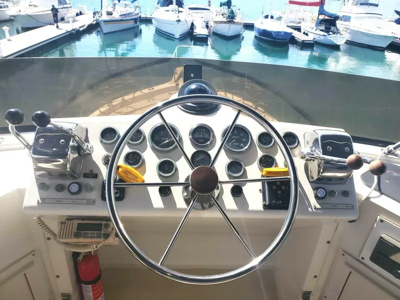 Slide: The Image of Californian 5239 Cockpit Motor Yacht 1985 - 35
