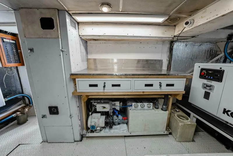 Slide: The Image of Westport Christensen Cockpit 1986 - 39