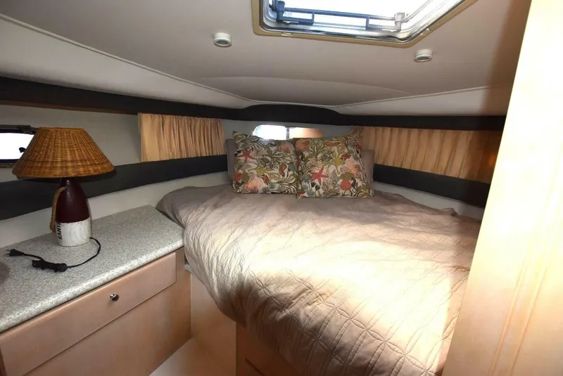 Slide: The Image of Carver Yachts 1999 - 15