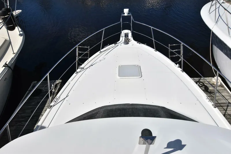 Slide: The Image of Carver Yachts 1999 - 2