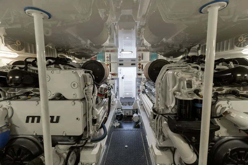 Slide: The Image of Viking 62 Convertible 2018 - 40