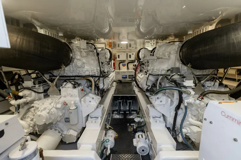Slide: The Image of Viking 62 Convertible 2018 - 41