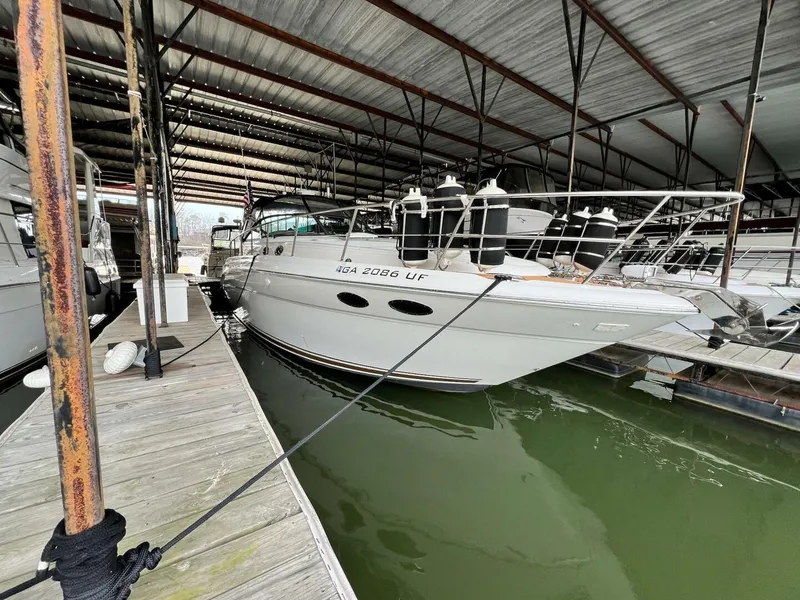 Slide: The Image of Sea Ray 380 Sundancer 2002 - 3