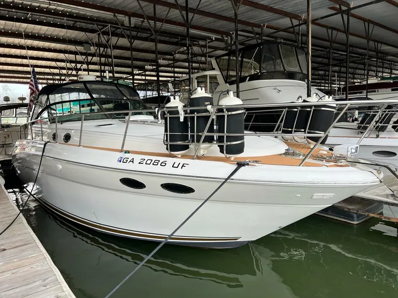 Slide: The Image of Sea Ray 380 Sundancer 2002 - 5
