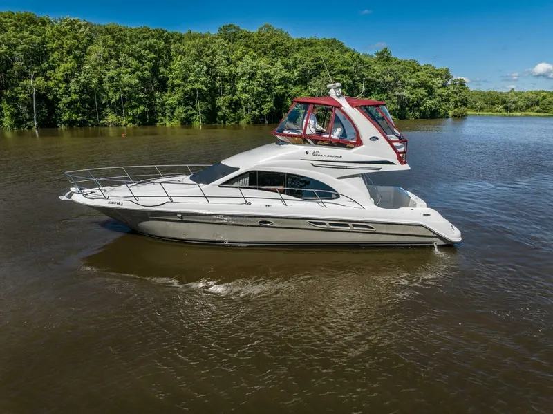 The Image of Sea Ray 420 Sedan Bridge 2005 - 0