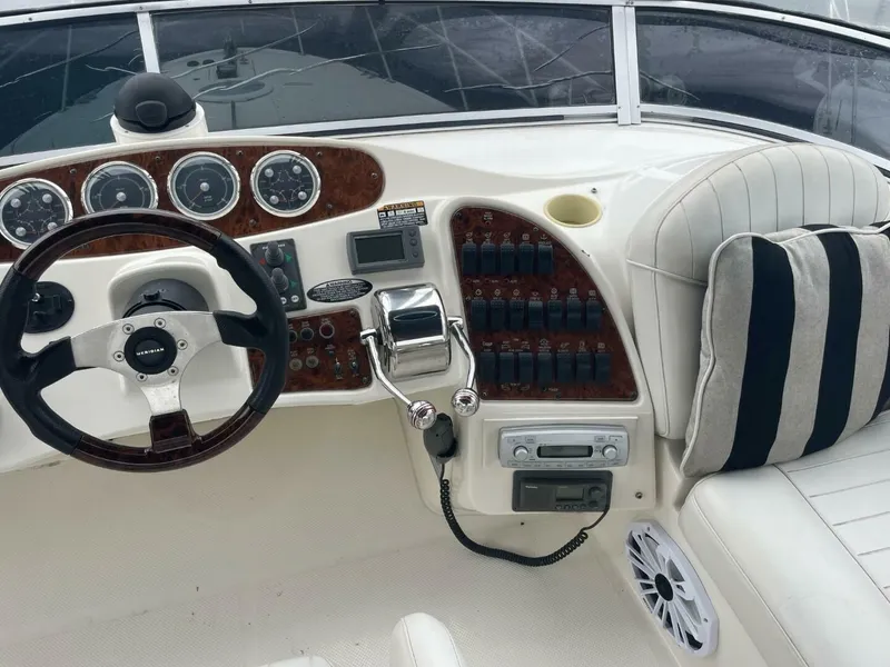 Slide: The Image of Meridian 459 Motoryacht 2004 - 25