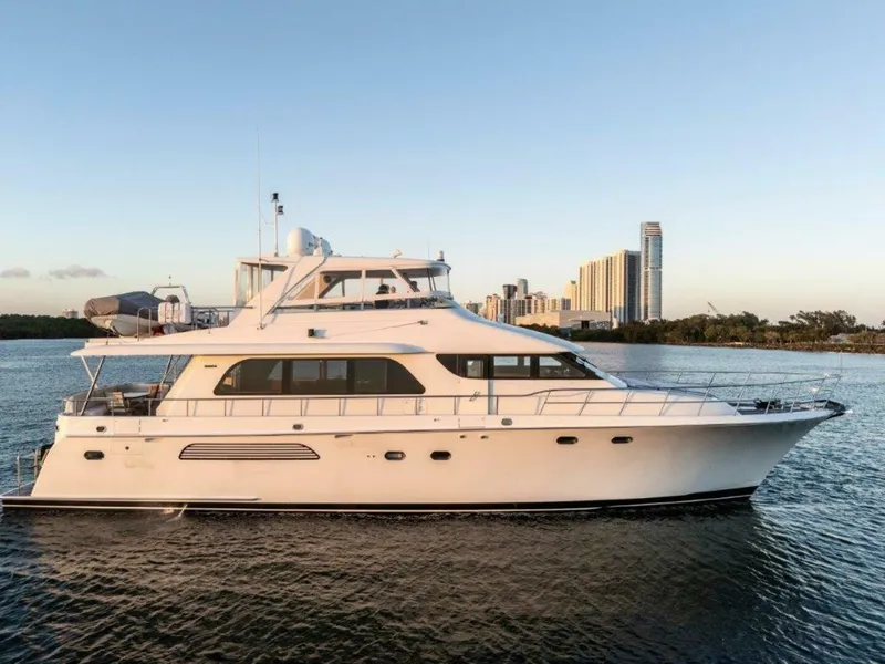 The Image of Cheoy Lee Motoryacht 2006 - 0