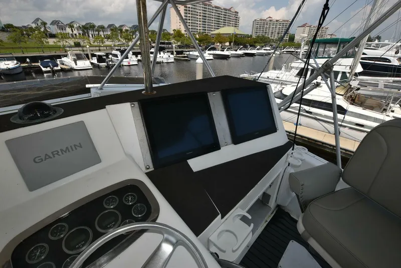 Slide: The Image of Viking 50 Convertible 1997 - 5