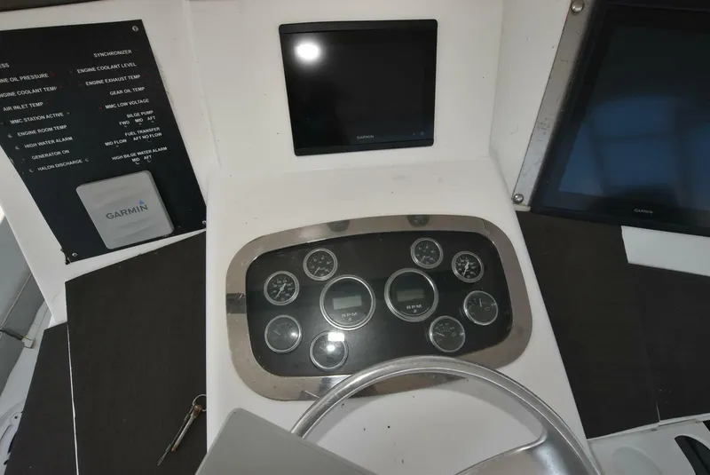 Slide: The Image of Viking 50 Convertible 1997 - 7