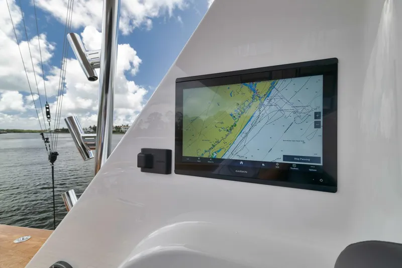 Slide: The Image of Viking Convertible 2024 - 25