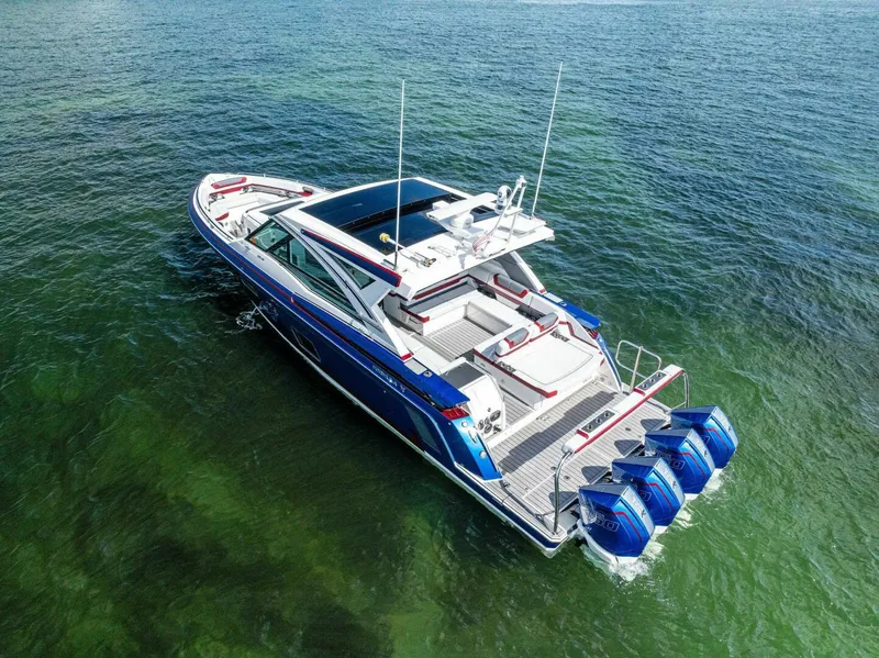 Slide: The Image of Formula 430 Super Sport Crossover 2022 - 12