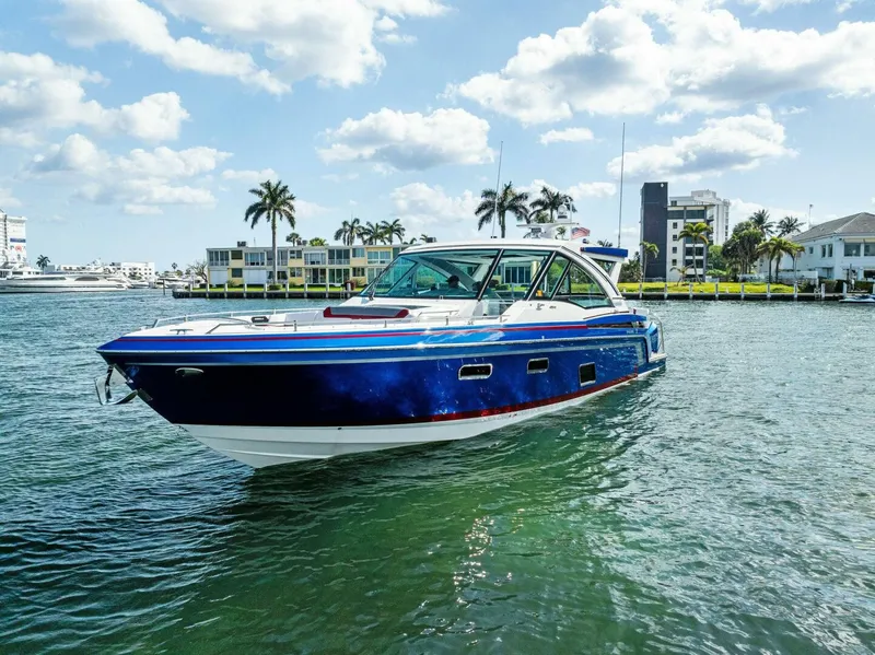 Slide: The Image of Formula 430 Super Sport Crossover 2022 - 3