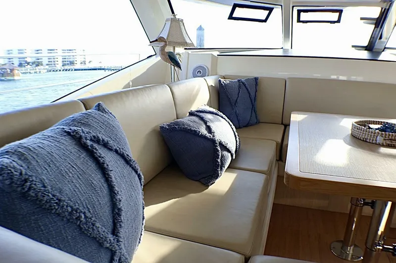 Slide: The Image of Aquila 44 Yacht 2018 - 12