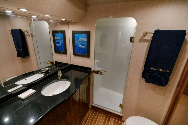 Slide: The Image of Viking 74 Enclosed Bridge 2006 - 21