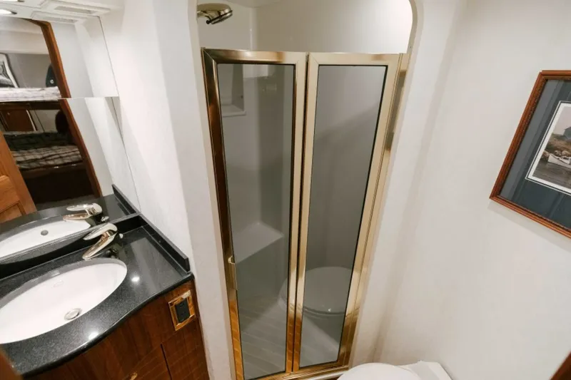 Slide: The Image of Viking 74 Enclosed Bridge 2006 - 34