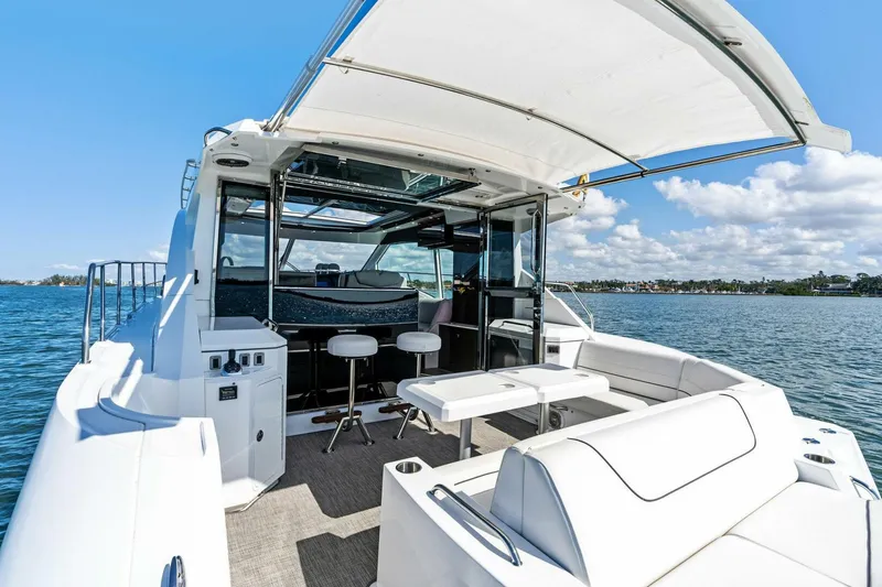 Slide: The Image of Cruisers 45 Cantius 2019 - 13