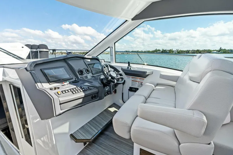 Slide: The Image of Cruisers 45 Cantius 2019 - 2