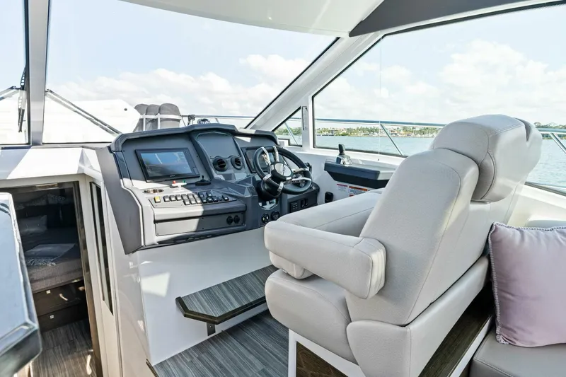 Slide: The Image of Cruisers 45 Cantius 2019 - 41