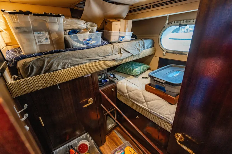 Slide: The Image of Hatteras 100 Motor Yacht 2001 - 105