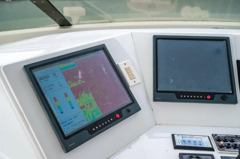 Slide: The Image of Hatteras 100 Motor Yacht 2001 - 77