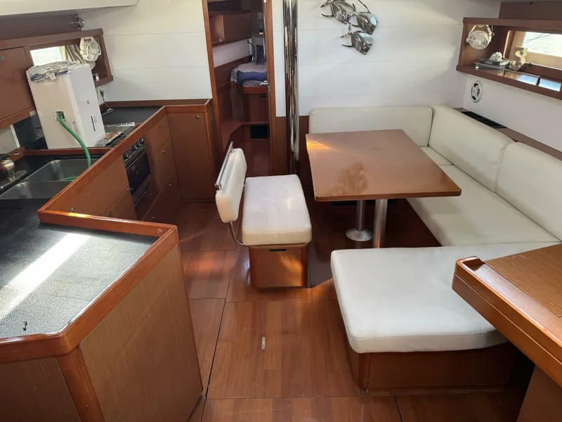 Slide: The Image of Beneteau Oceanis 45 2015 - 13