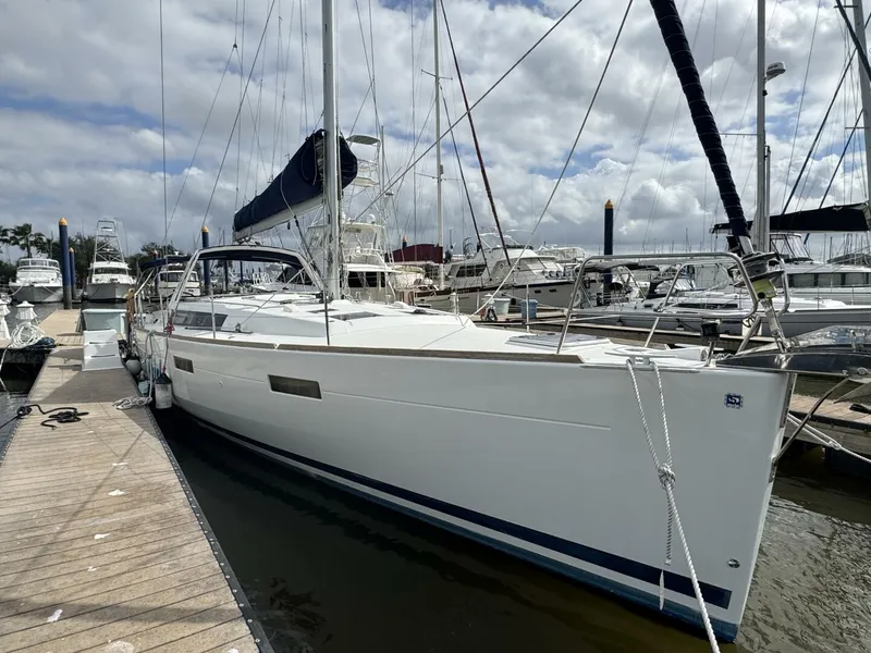 Slide: The Image of Beneteau Oceanis 45 2015 - 8