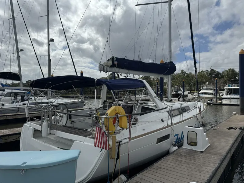 Slide: The Image of Beneteau Oceanis 45 2015 - 9