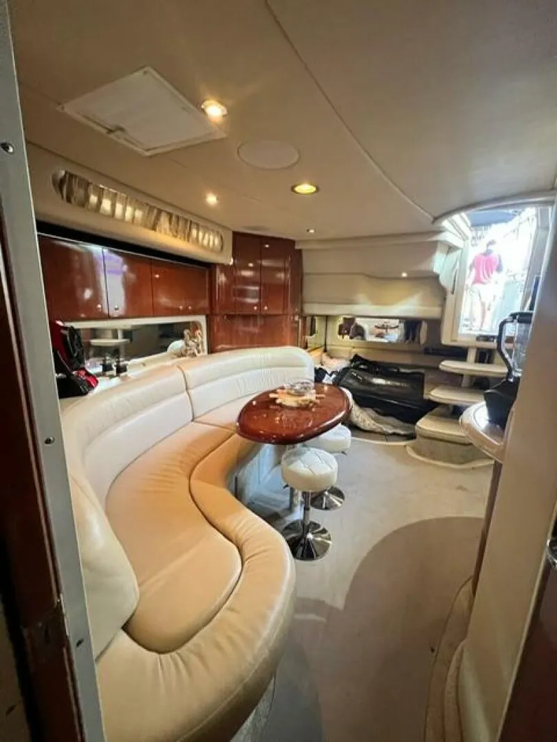 Slide: The Image of Sea Ray 380 Sundancer 2003 - 17