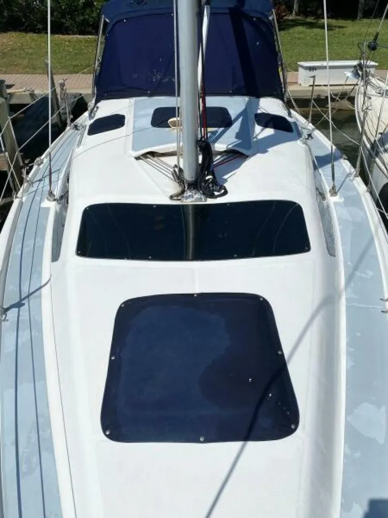 Slide: The Image of Hunter 340 2001 - 5