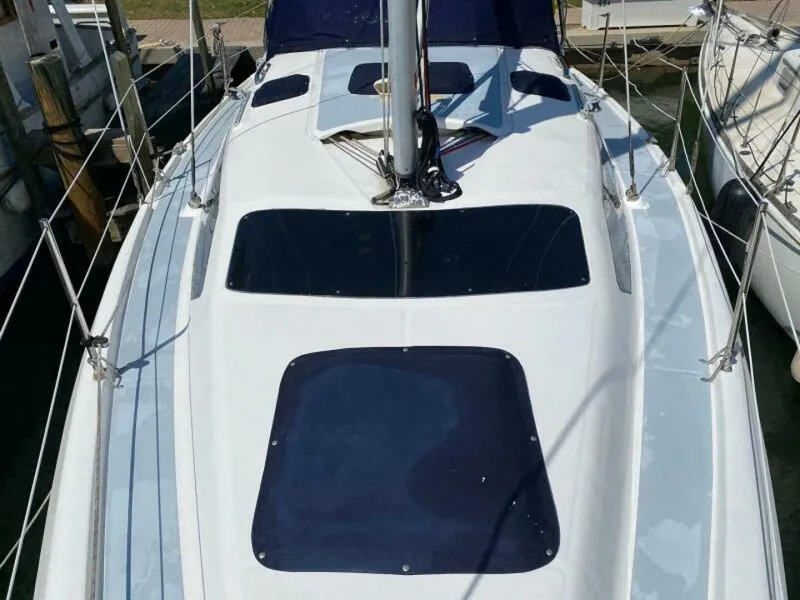 Slide: The Image of Hunter 340 2001 - 7