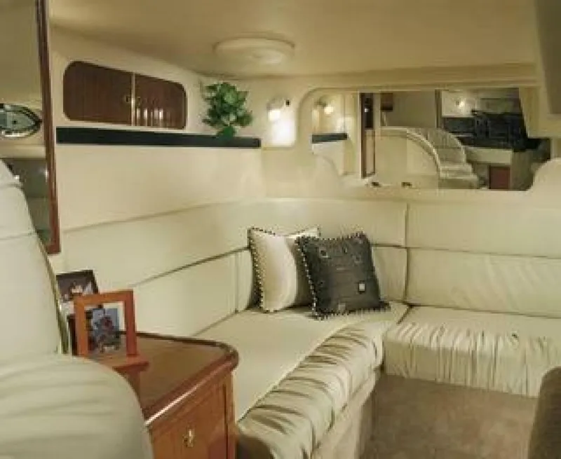 Slide: The Image of Sea Ray 340 Sundancer 2002 - 5