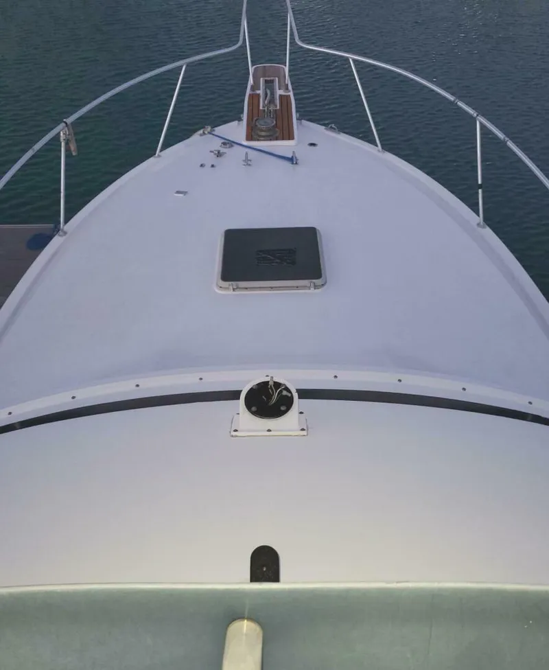 Slide: The Image of Bertram 37 Convertible 1988 - 17