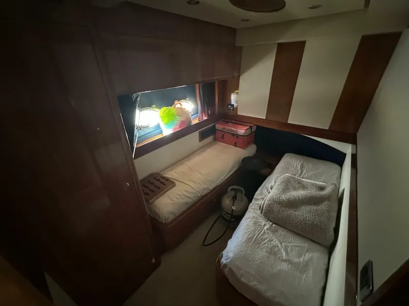Slide: The Image of Aicon 56 Flybridge 2003 - 18