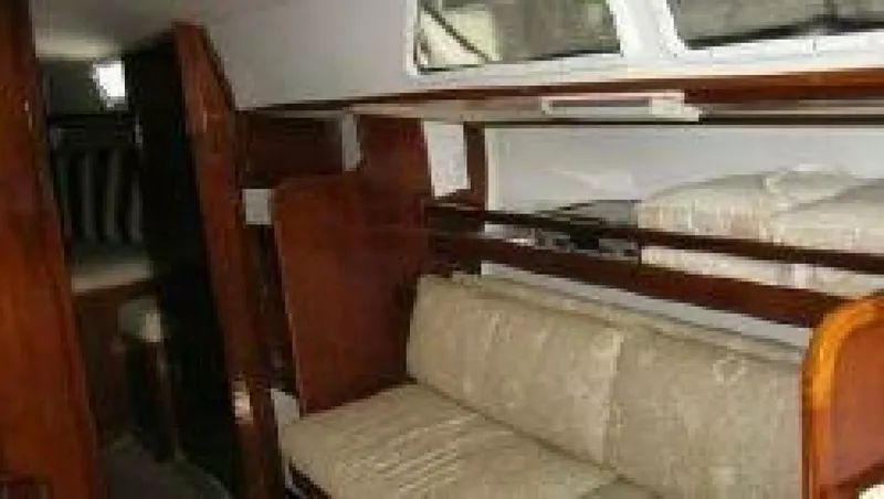 Slide: The Image of Newport C and C Sloop 1981 - 14