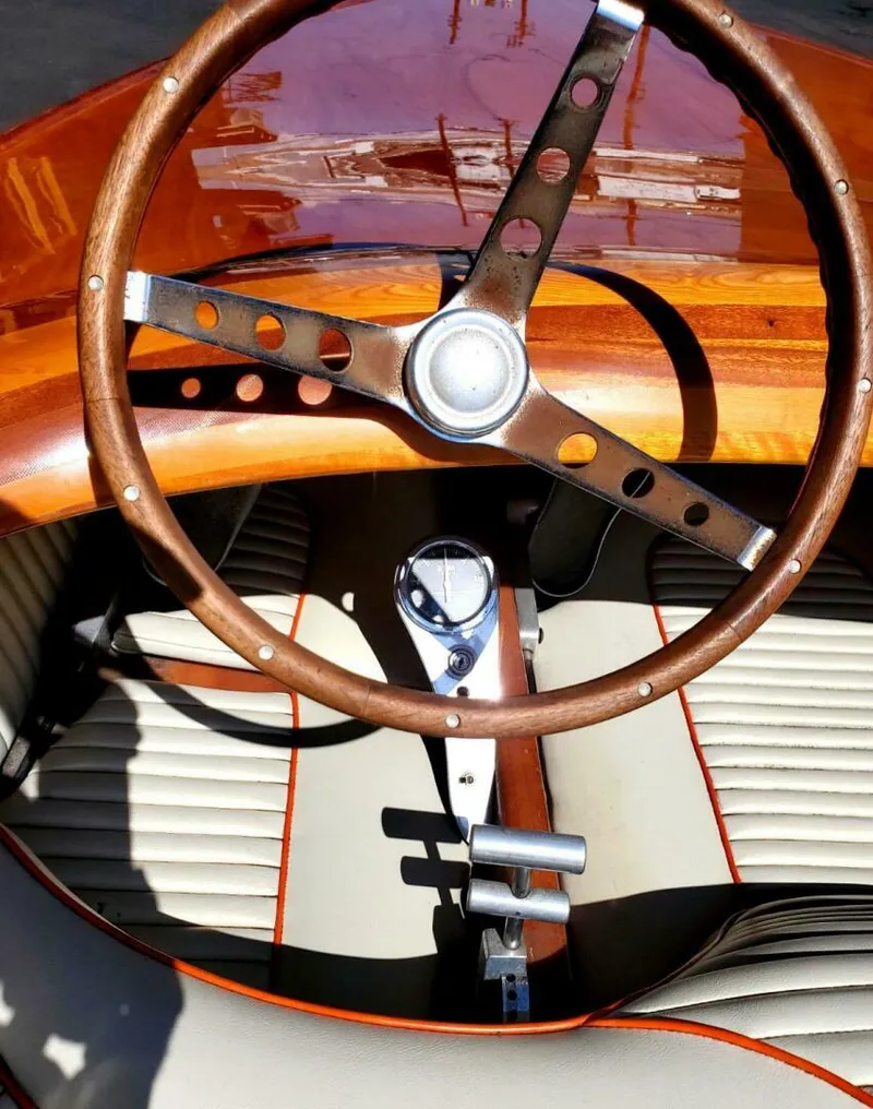Slide: The Image of Custom Drag Boat 1980 - 12