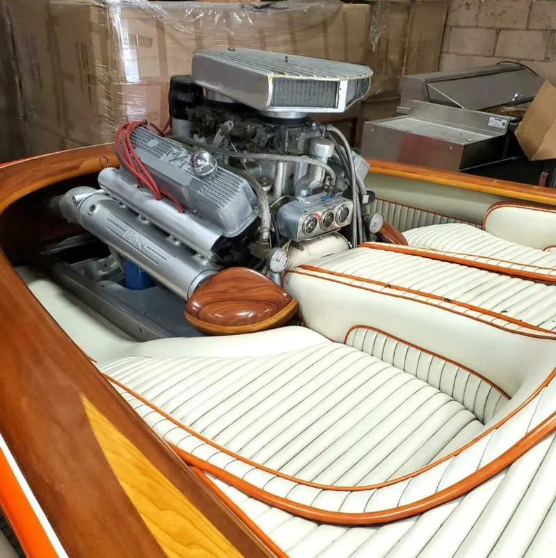 Slide: The Image of Custom Drag Boat 1980 - 2