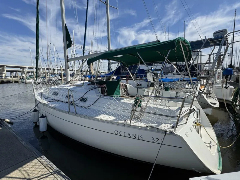 The Image of Beneteau Oceanis 321 1996 - 0