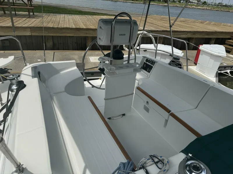 Slide: The Image of Beneteau Oceanis 321 1996 - 9