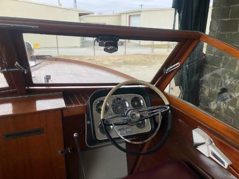 Slide: The Image of Chris-Craft 24 Sportman 1960 - 7