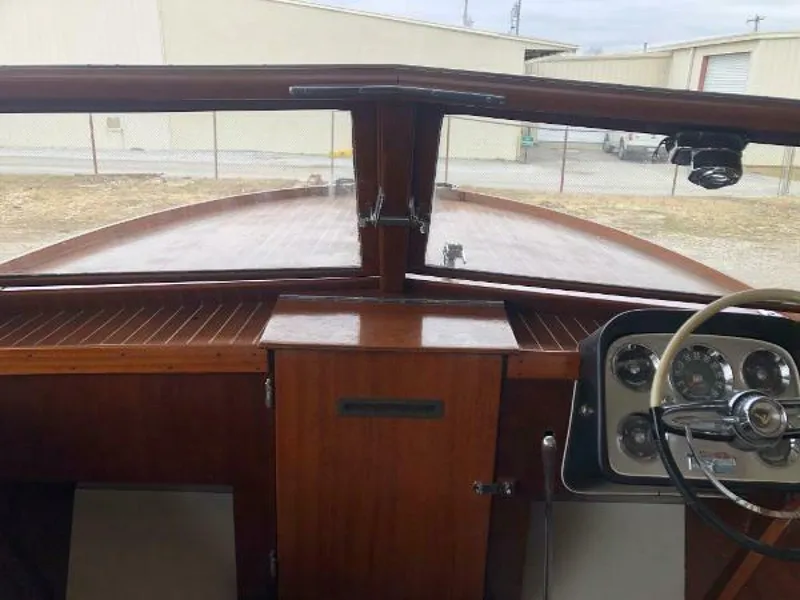 Slide: The Image of Chris-Craft 24 Sportman 1960 - 8