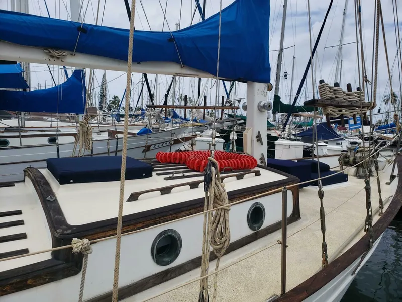 The Image of Hardin Sea Wolf Masthead Ketch 1977 - 0