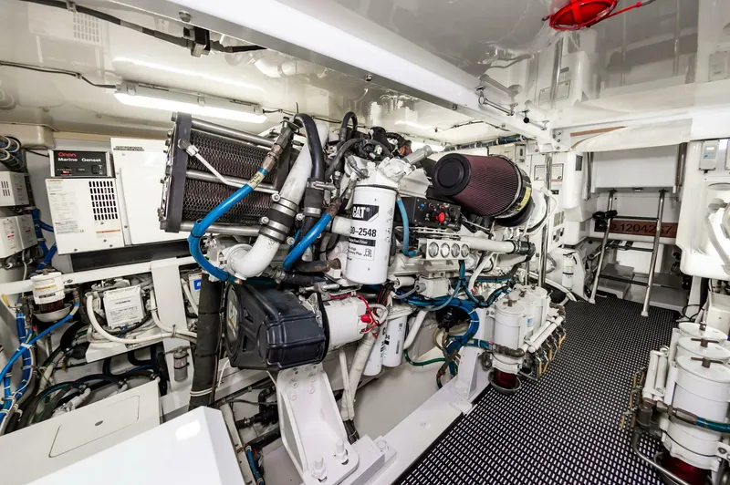 Slide: The Image of Hatteras 64 Enclosed Bridge 2008 - 63