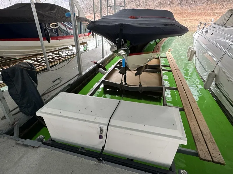 Slide: The Image of Chris-Craft Launch 27 Heritage Trim Edition - Surf 2018 - 118