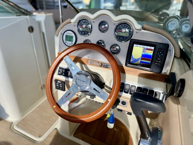 Slide: The Image of Chris-Craft Launch 27 Heritage Trim Edition - Surf 2018 - 121