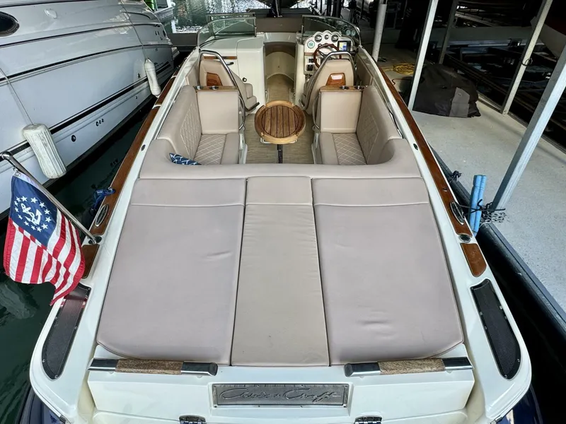 Slide: The Image of Chris-Craft Launch 27 Heritage Trim Edition - Surf 2018 - 15