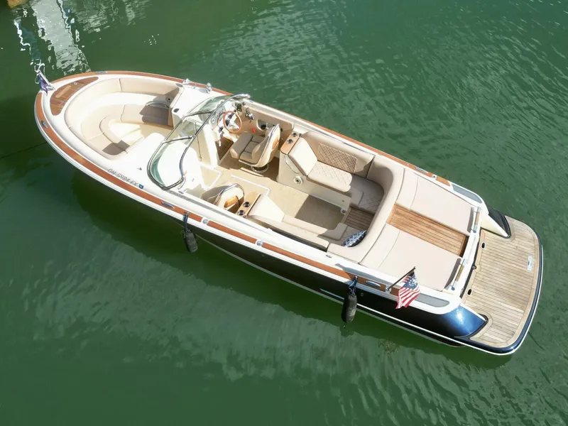 Slide: The Image of Chris-Craft Launch 27 Heritage Trim Edition - Surf 2018 - 4