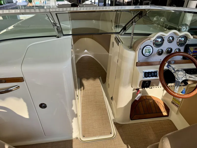 Slide: The Image of Chris-Craft Launch 27 Heritage Trim Edition - Surf 2018 - 41